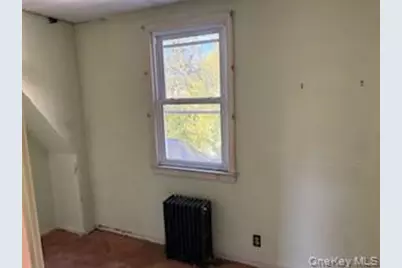 163 Massachusetts Avenue, Massapequa, NY 11758 - Photo 18