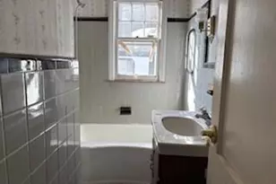 163 Massachusetts Ave, Massapequa, NY 11758 - Photo 6