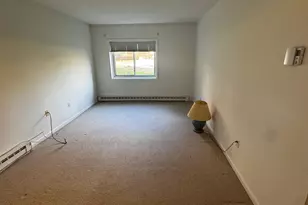 129 Sterling St, Beacon, NY 12508 - Photo 6