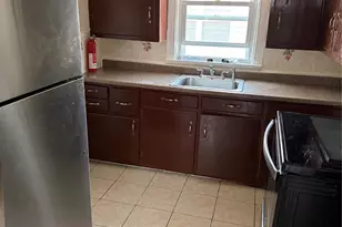 169-45 144th Rd, Jamaica, NY 11434 - Photo 2