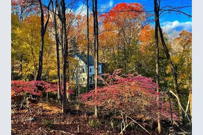 310 Oak Lane, Newburgh, NY 12550 - Photo 32