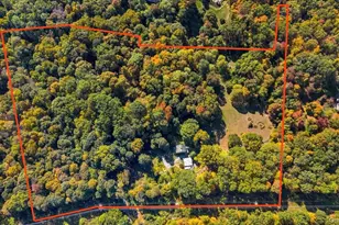 310 Oak Ln, Newburgh, NY 12550 - Photo 6