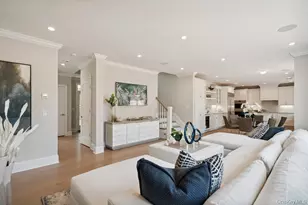 46 Plainview Rd, Woodbury, NY 11797 - Photo 8