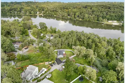 3167 Lincoln Drive, Mohegan Lake, NY 10547 - Photo 34