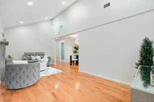 3167 Lincoln Dr, Mohegan Lake, NY 10547 - Photo 6