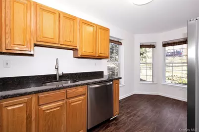 41 N Moger Avenue, Mount Kisco, NY 10549 - Photo 8