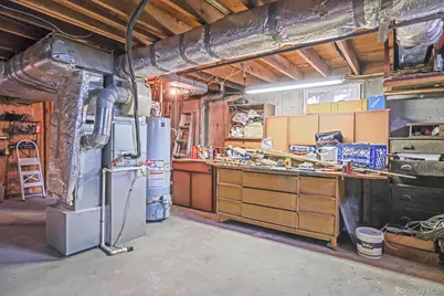 236 New York Avenue, Bay Shore, NY 11706 - Photo 24