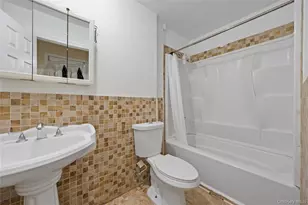 81 Sharon Dr, Spring Valley, NY 10977 - Photo 10