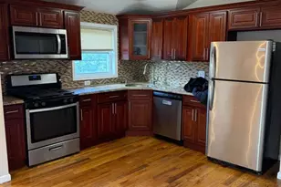 241-01 Caney Rd, Rosedale, NY 11422 - Photo 8