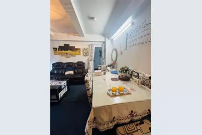 18 Metropolitan Oval #8A, Bronx, NY 10462 - Photo 2