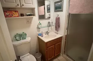 69-22 64th Pl, Ridgewood, NY 11385 - Photo 22