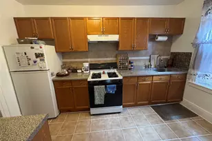 69-22 64th Pl, Ridgewood, NY 11385 - Photo 8