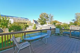 115 Old Farmingdale Rd, West Babylon, NY 11704 - Photo 26