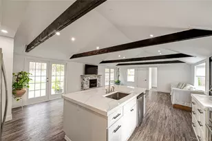 39 Lynncliff Rd, Hampton Bays, NY 11946 - Photo 12