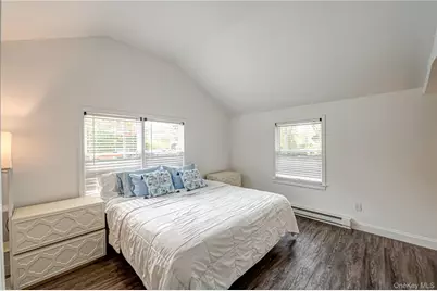 39 Lynncliff Road, Hampton Bays, NY 11946 - Photo 20