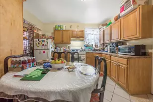 760 E 221st St, Bronx, NY 10467 - Photo 12