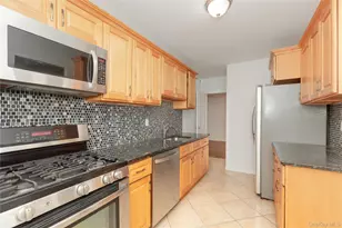 1200 Midland Ave, Bronxville, NY 10708 - Photo 18