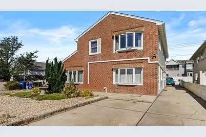 539 W Park Avenue #2, Long Beach, NY 11561 - Photo 2