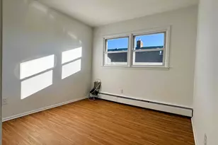 131 Roslyn Rd, Mineola, NY 11501 - Photo 8