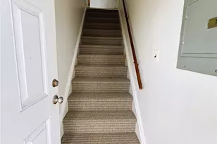 131 Roslyn Rd, Mineola, NY 11501 - Photo 10