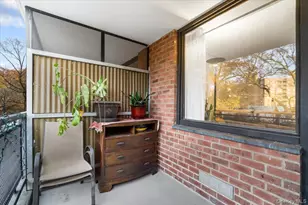 4705 Henry Hudson Pkwy W, Bronx, NY 10471 - Photo 10