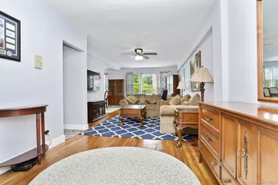 30 E Hartsdale Avenue #4D, Hartsdale, NY 10530 - Photo 6