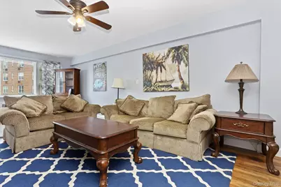 30 E Hartsdale Avenue #4D, Hartsdale, NY 10530 - Photo 8