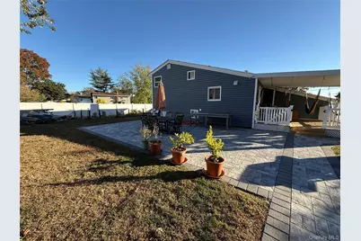 51 Bruce Lane, Brentwood, NY 11717 - Photo 40