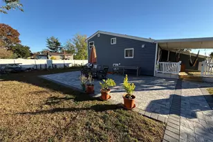 51 Bruce Ln, Brentwood, NY 11717 - Photo 40