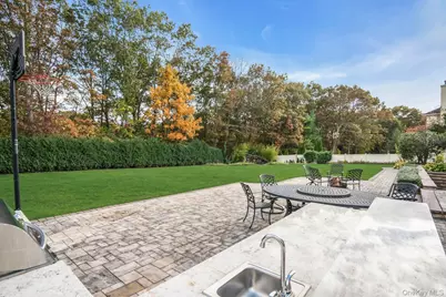108 Fig Drive, Dix Hills, NY 11746 - Photo 46