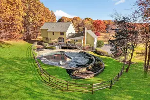 9 Apple Summit, Lagrangeville, NY 12540 - Photo 2