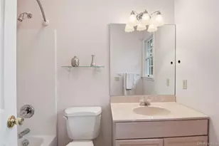 15 Arbor Ct, Bohemia, NY 11716 - Photo 24