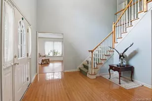 15 Arbor Ct, Bohemia, NY 11716 - Photo 6