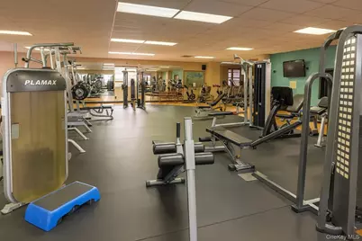 154 Pearsall Drive #6A, Mount Vernon, NY 10552 - Photo 14