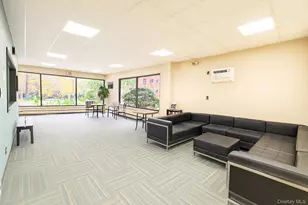 154 Pearsall Dr, Mount Vernon, NY 10552 - Photo 10