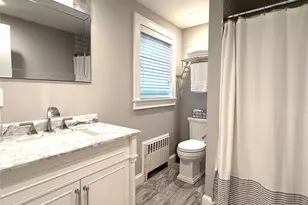 24 Pegs Ln, Riverhead, NY 11901 - Photo 6