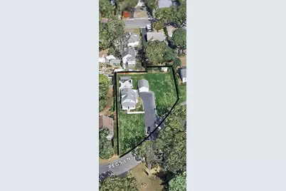 24 Pegs Lane, Riverhead, NY 11901 - Photo 2