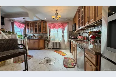 115-46 W Van Wyck Expressway, Ozone Park, NY 11420 - Photo 2