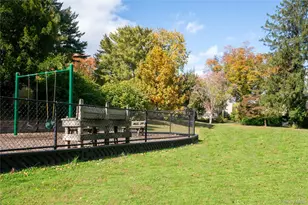 4 Field End Ln, Eastchester, NY 10709 - Photo 18