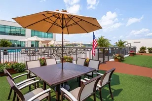 10 City Pl, White Plains, NY 10601 - Photo 24