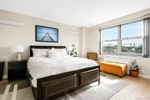 70-25 Yellowstone Blvd, Forest Hills, NY 11375 - Photo 22