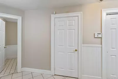 17 Pidgeon Court, Manorville, NY 11949 - Photo 14