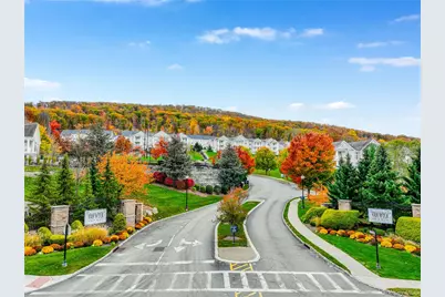 919 Saratoga Lane, Fishkill, NY 12524 - Photo 2