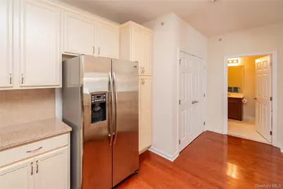 919 Saratoga Lane, Fishkill, NY 12524 - Photo 16