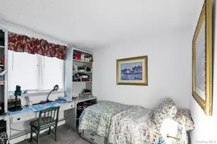 34 Winston Dr, Smithtown, NY 11787 - Photo 22