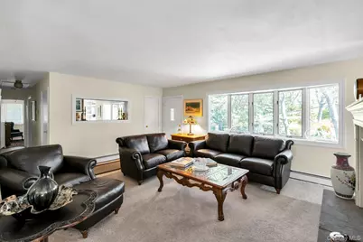 34 Winston Drive, Smithtown, NY 11787 - Photo 6