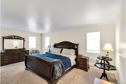 34 Winston Drive, Smithtown, NY 11787 - Photo 18