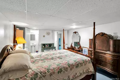 34 Winston Drive, Smithtown, NY 11787 - Photo 26