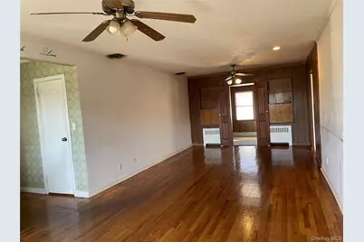 1115 Agnes Court, Valley Stream, NY 11580 - Photo 2