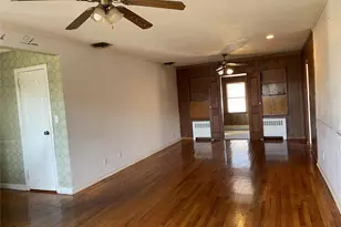 1115 Agnes Ct, Valley Stream, NY 11580 - Photo 2